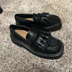 Chunky loafers